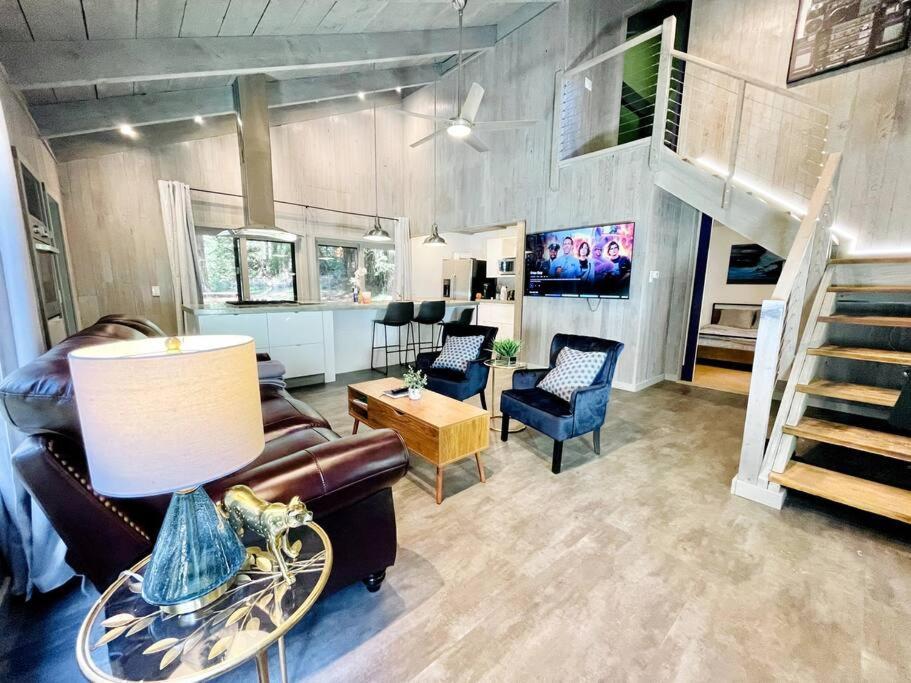 Modern House W. Fast Internet In 1 Acre Land Villa Occidental Eksteriør billede